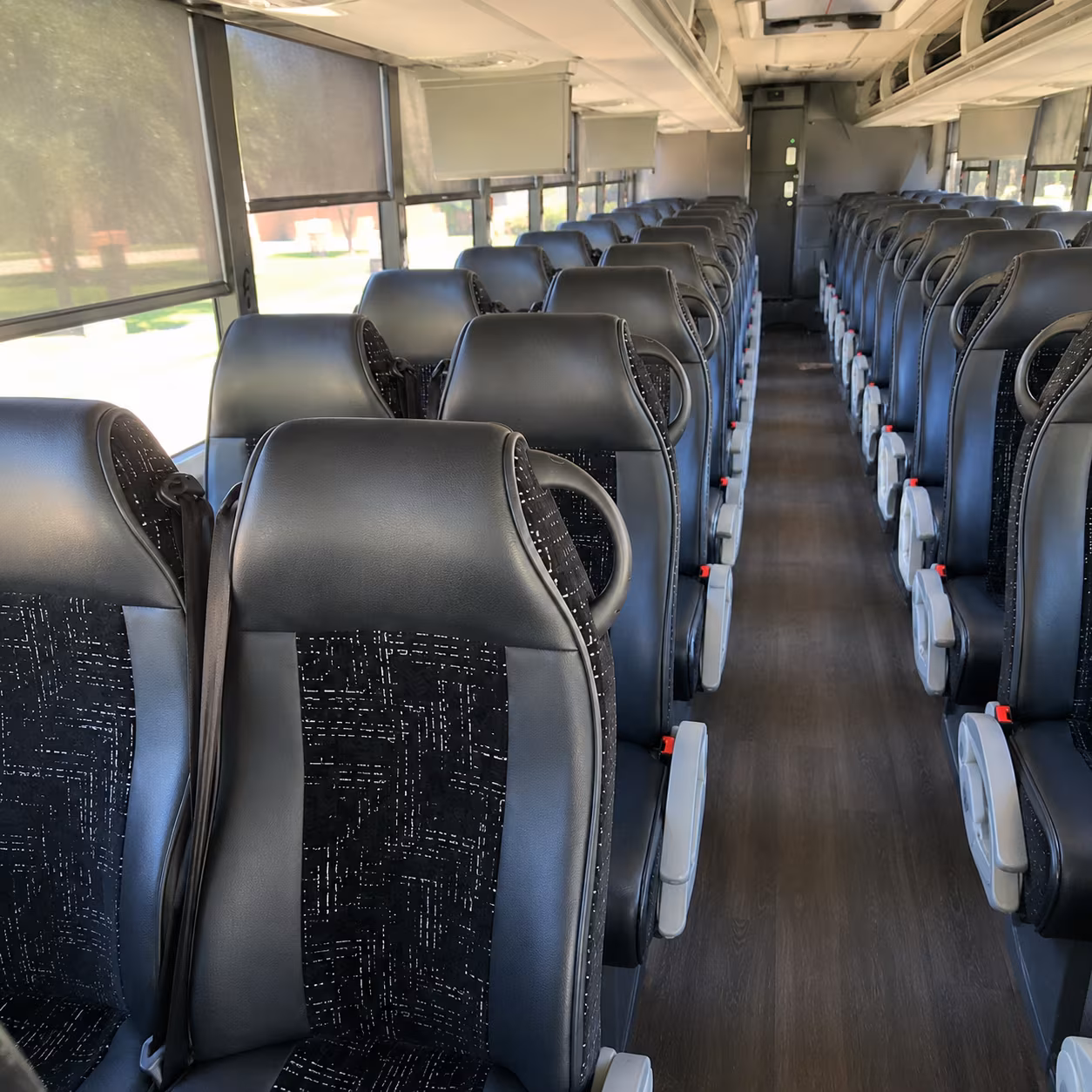 cleveland charter bus