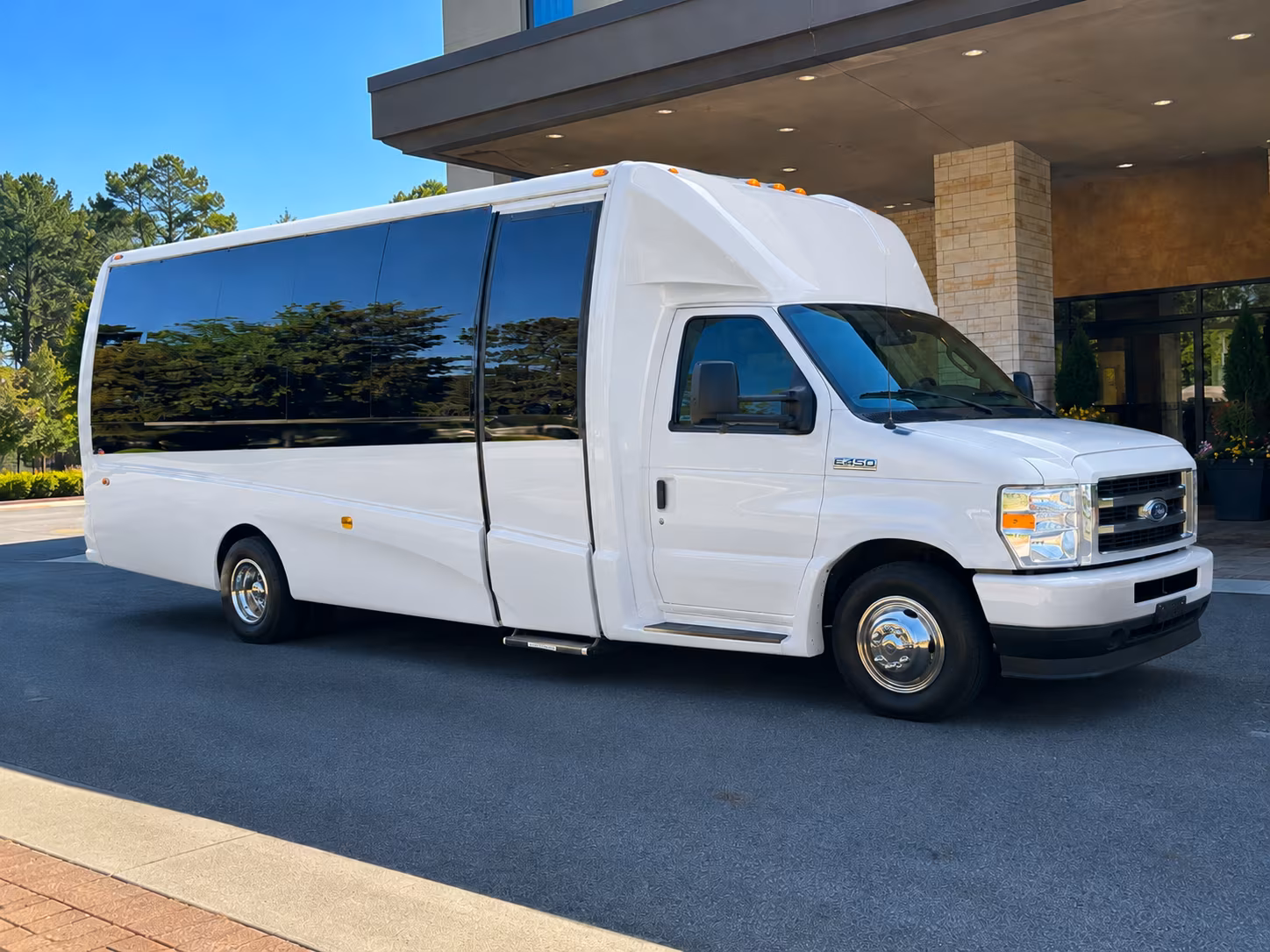 coordinating prom transportation for a large group in elyria elyriacharterbuscompany com makes it simple