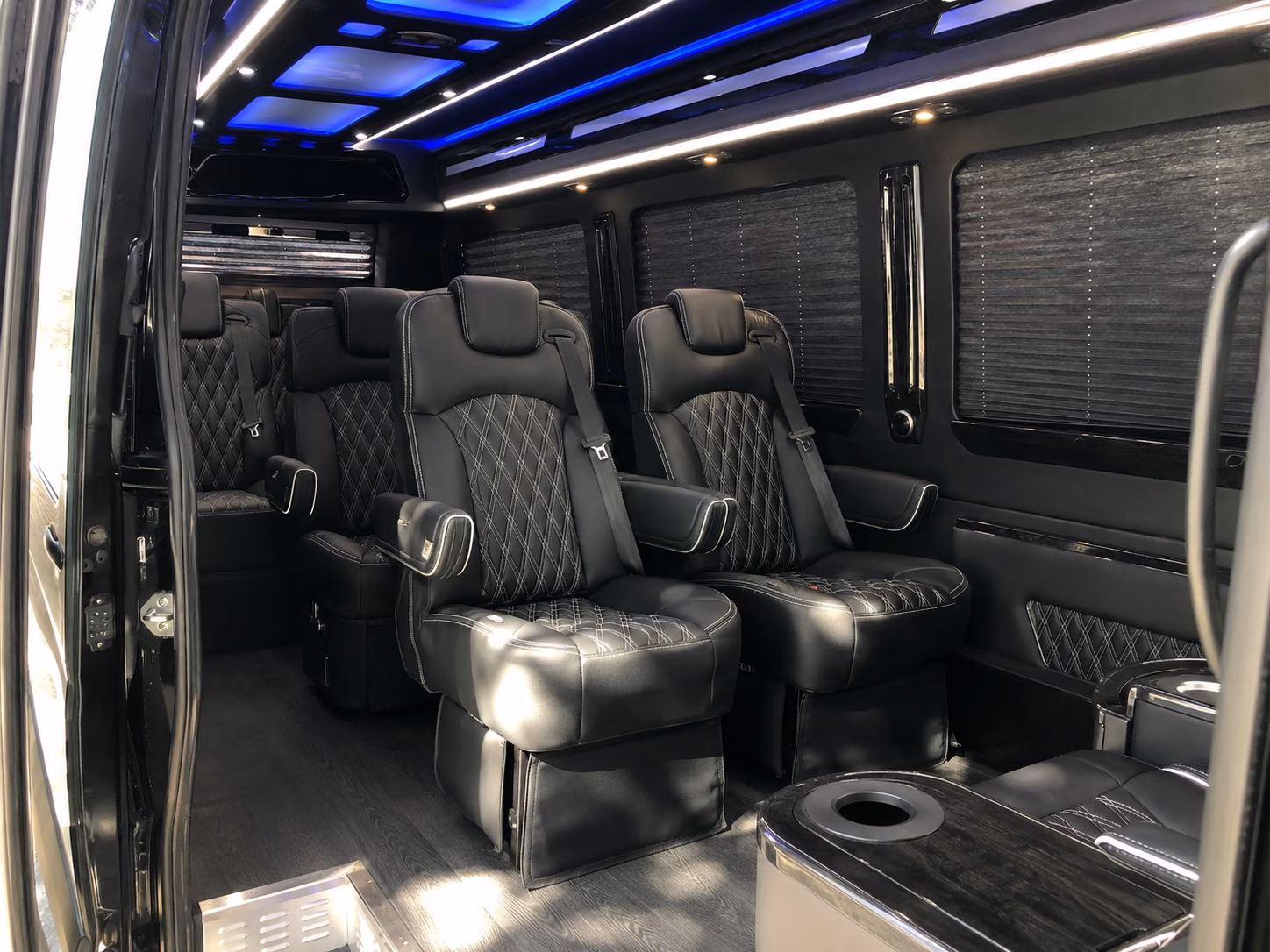 cuyahoga falls prom bus rentals in cuyahoga falls