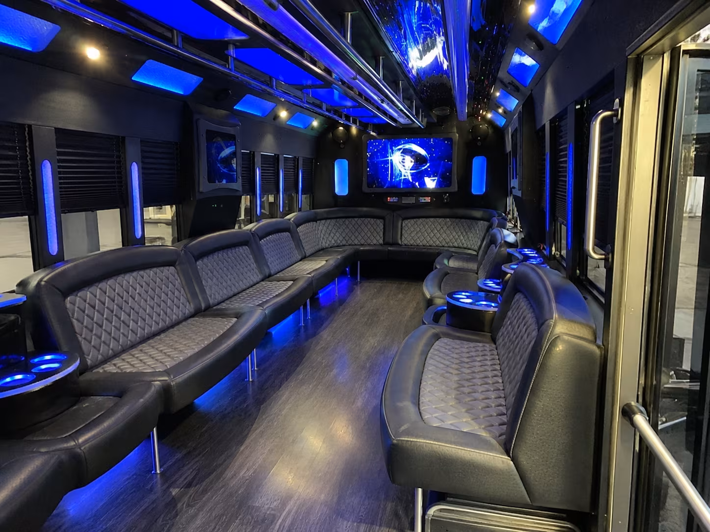 elyria 28 passenger party bus interior