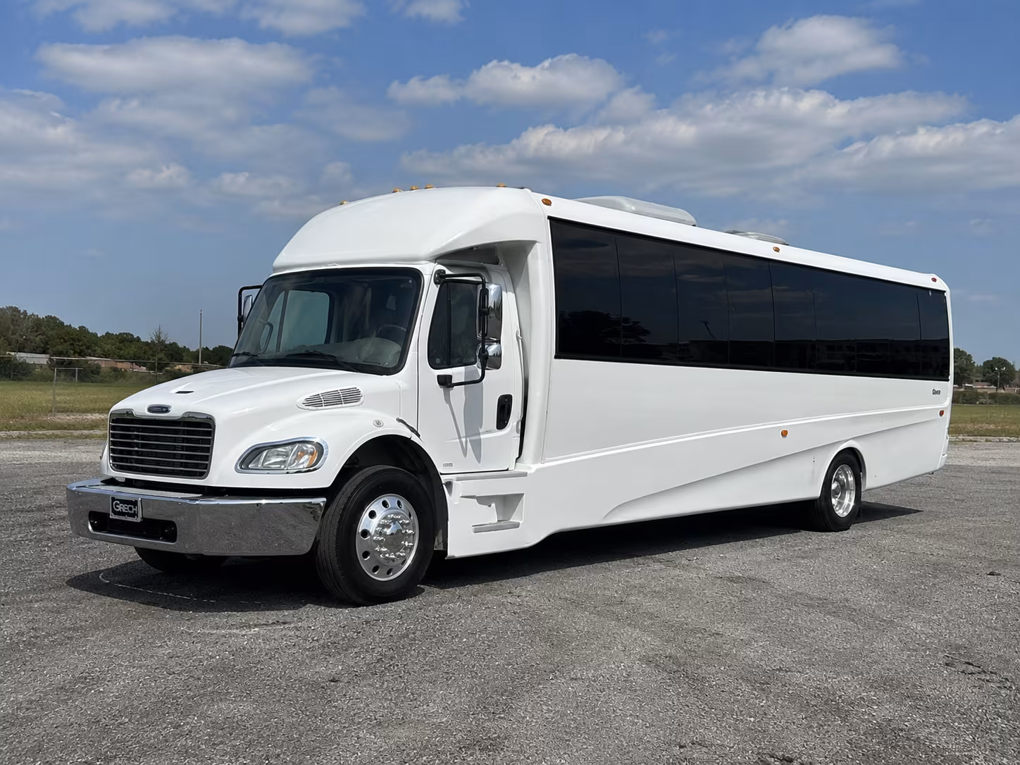 elyria 50 passenger party bus