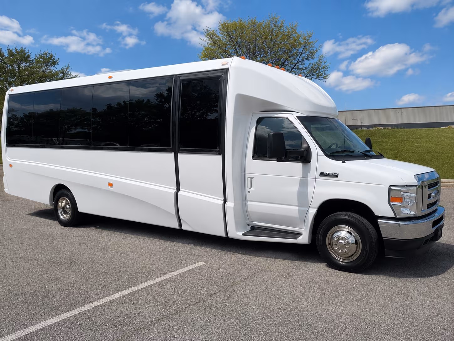 euclid airport shuttle bus rentals