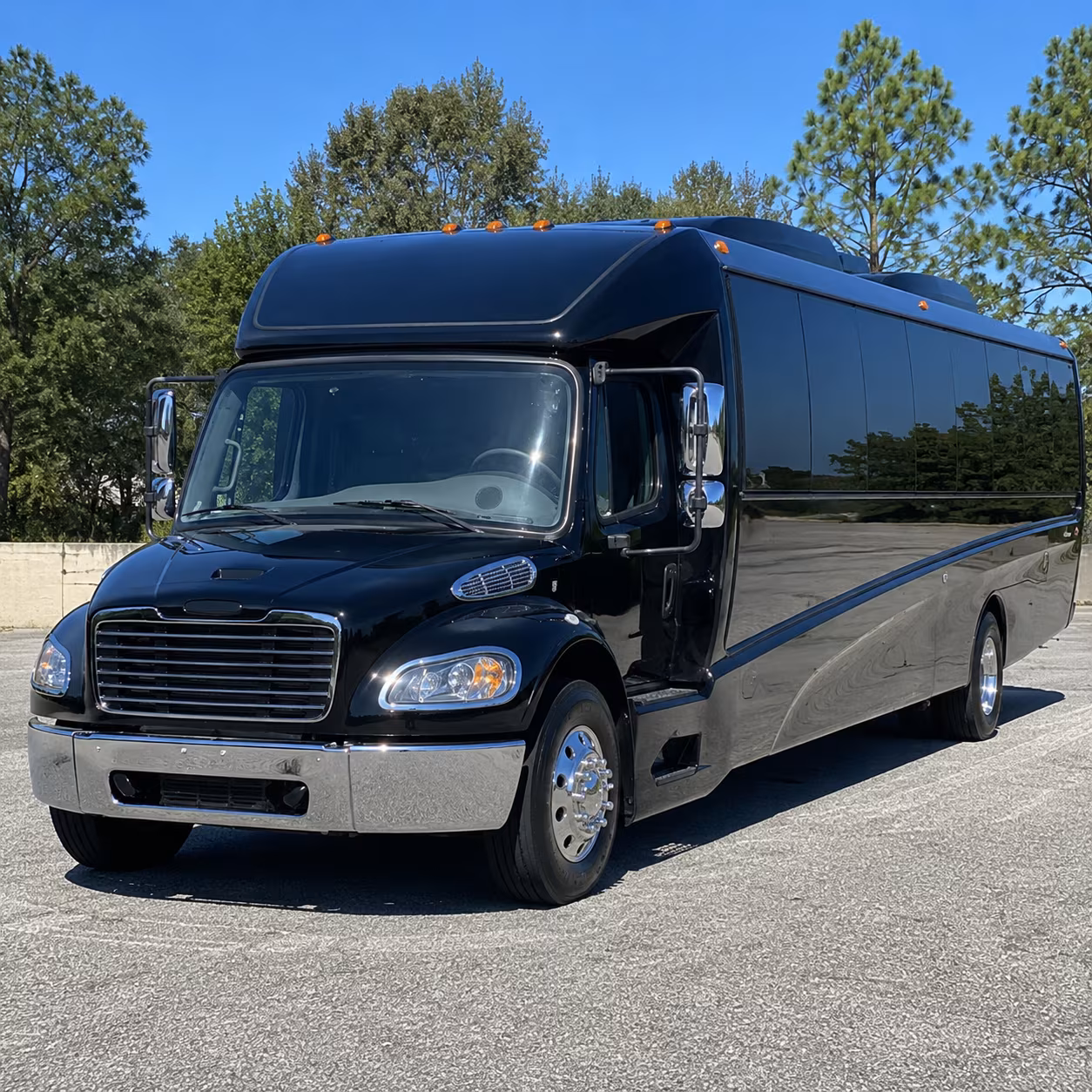 every wedding in elyria deserves stress free guest shuttles