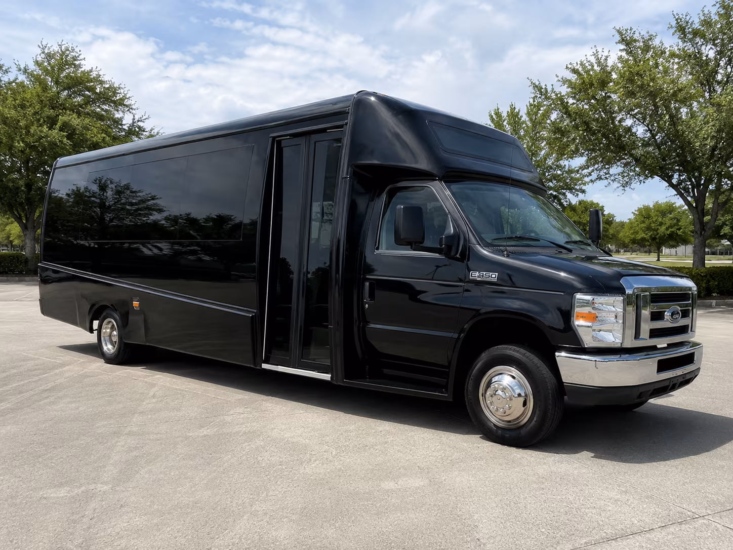 lakewood group transportation to concerts in lakewood