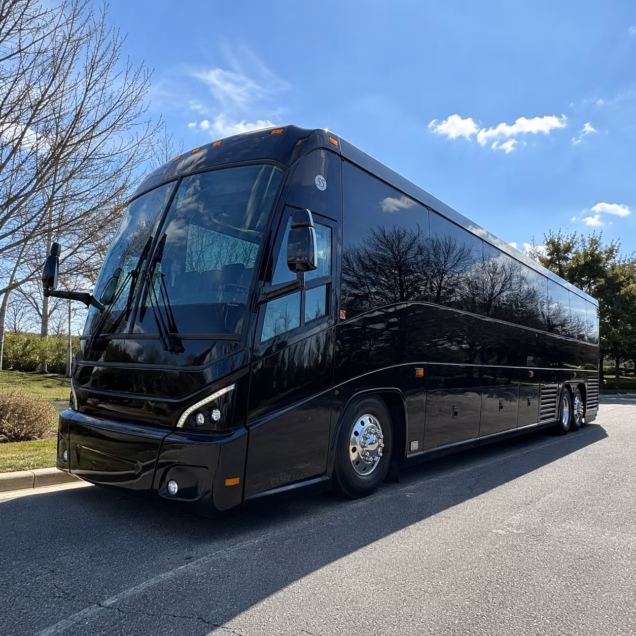 let elyriacharterbuscompany com help you arrange shuttle service for out of town wedding guests flying into cleveland hopkins