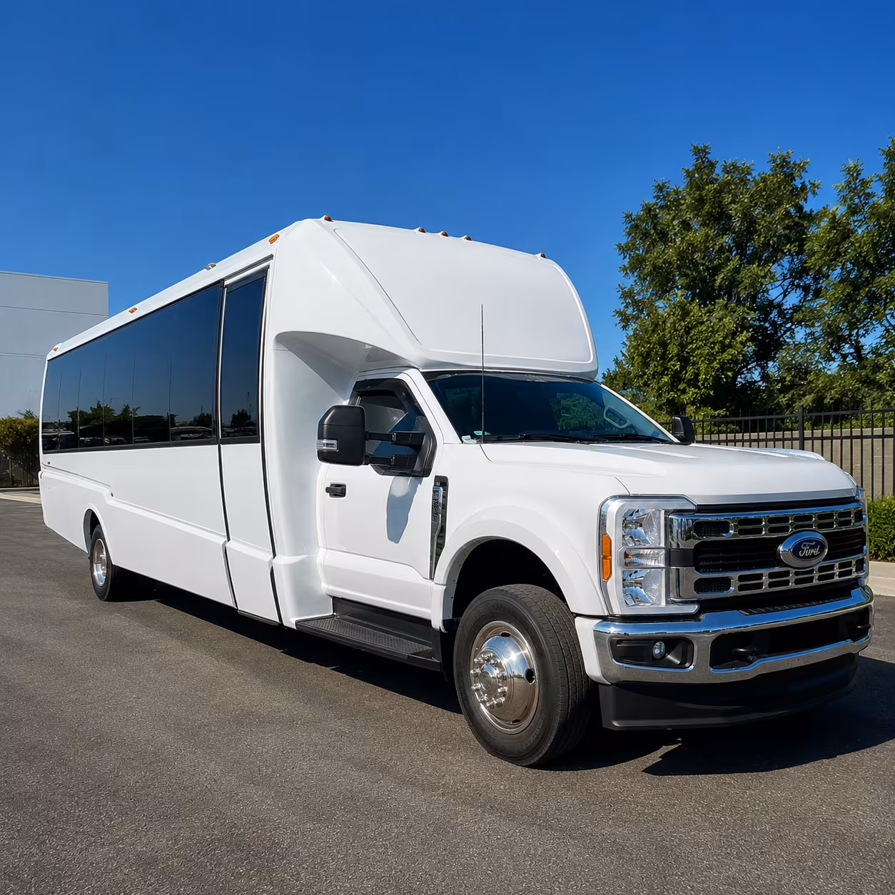 make your elyria barn wedding unforgettable with a shuttle to tom s country place or vermilion valley vineyards