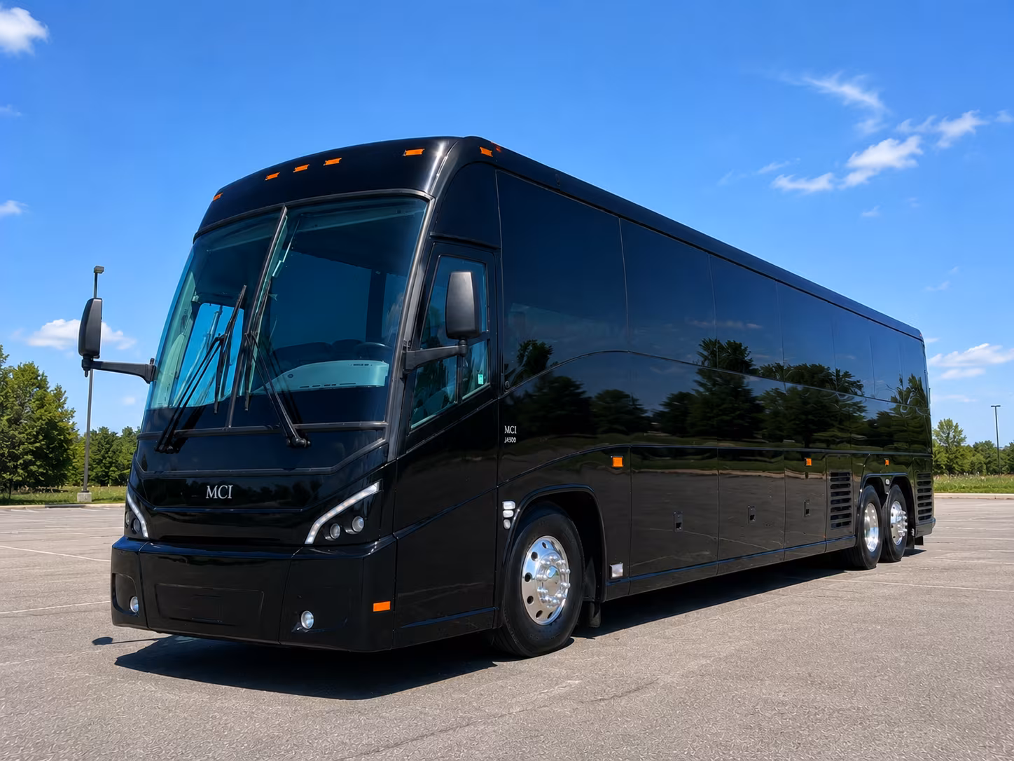 parma charter bus hero 3