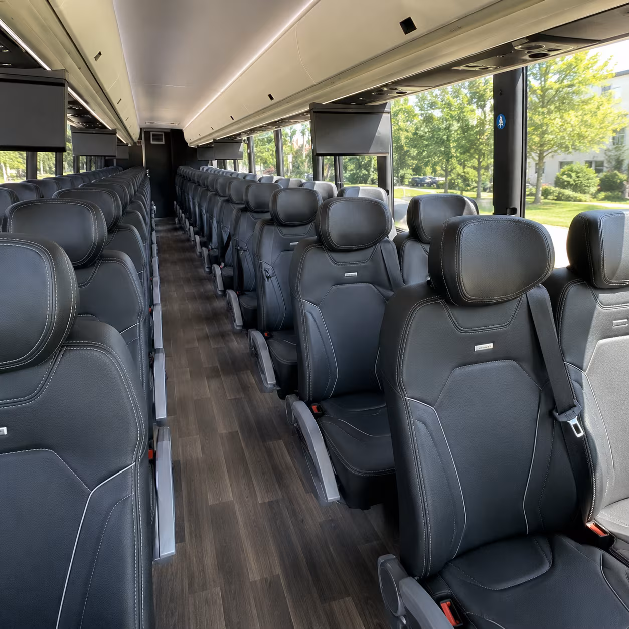 strongsville charter bus rental