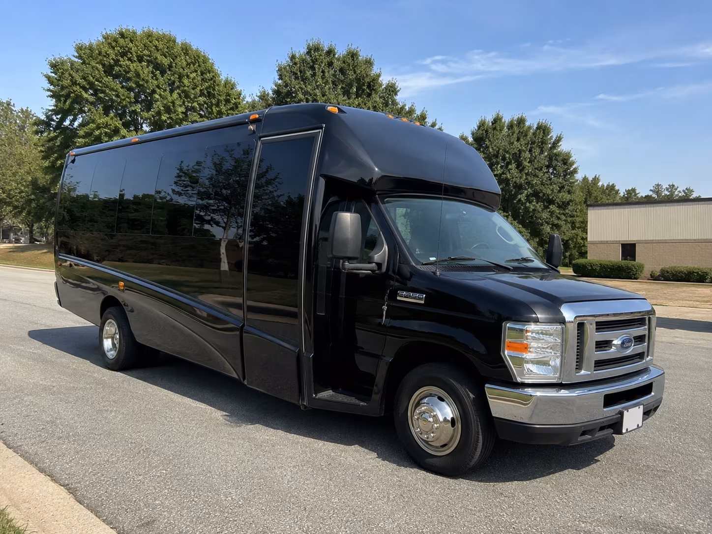 take your class to cleveland s lakefront museums with easy bus transportation