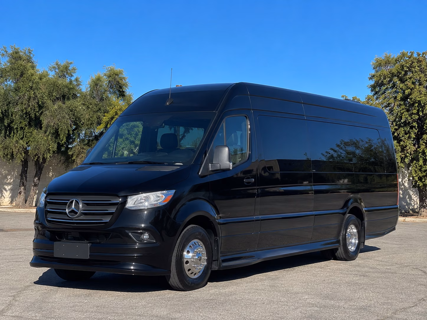 transportation serving elyria and nearby cities